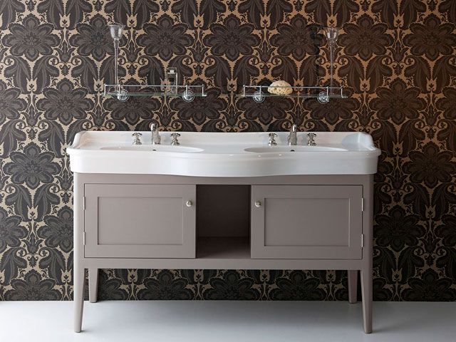 Albion Bath Company 2019年推出的灰色老式浴室ortona梳洗台