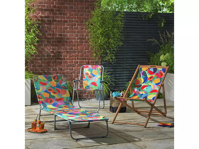 Argos家用金属折叠野餐椅 -  iPanema水果|好的家园杂志