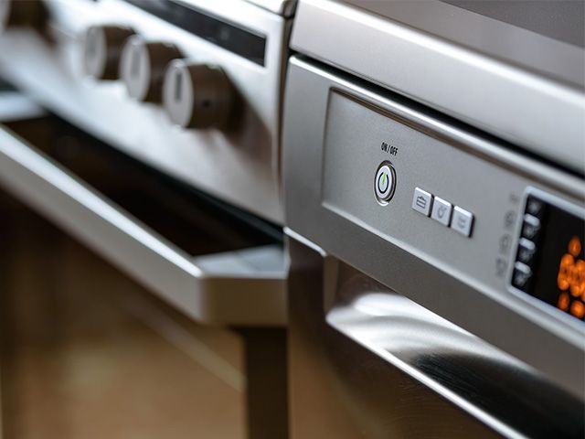 在设计你的家庭时，烤箱电器的顶级卫生提示-灵感- goodhomesmagazine.com