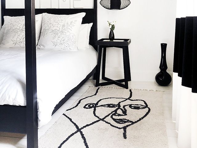 单色卧室抽象脸地毯-购物-好家杂志