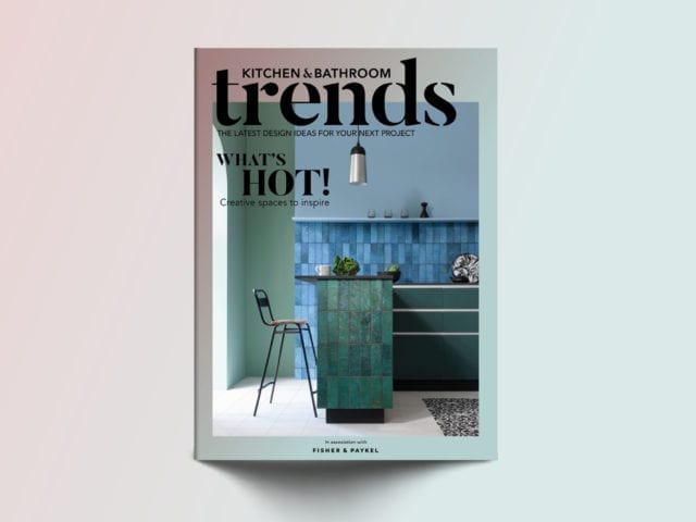 大胆的蓝色和绿色厨房瓷砖CTD瓷砖——goodhomesmagazine.com